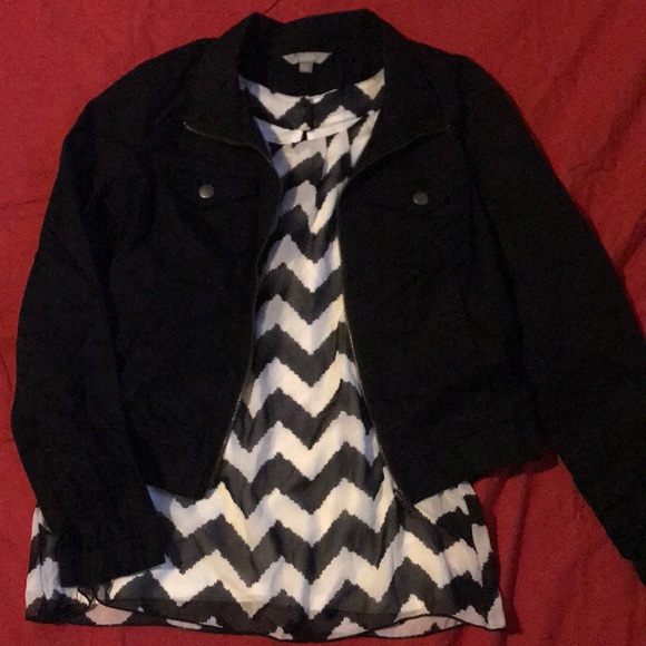 Sheer chevron halter top - Picture 2 of 8